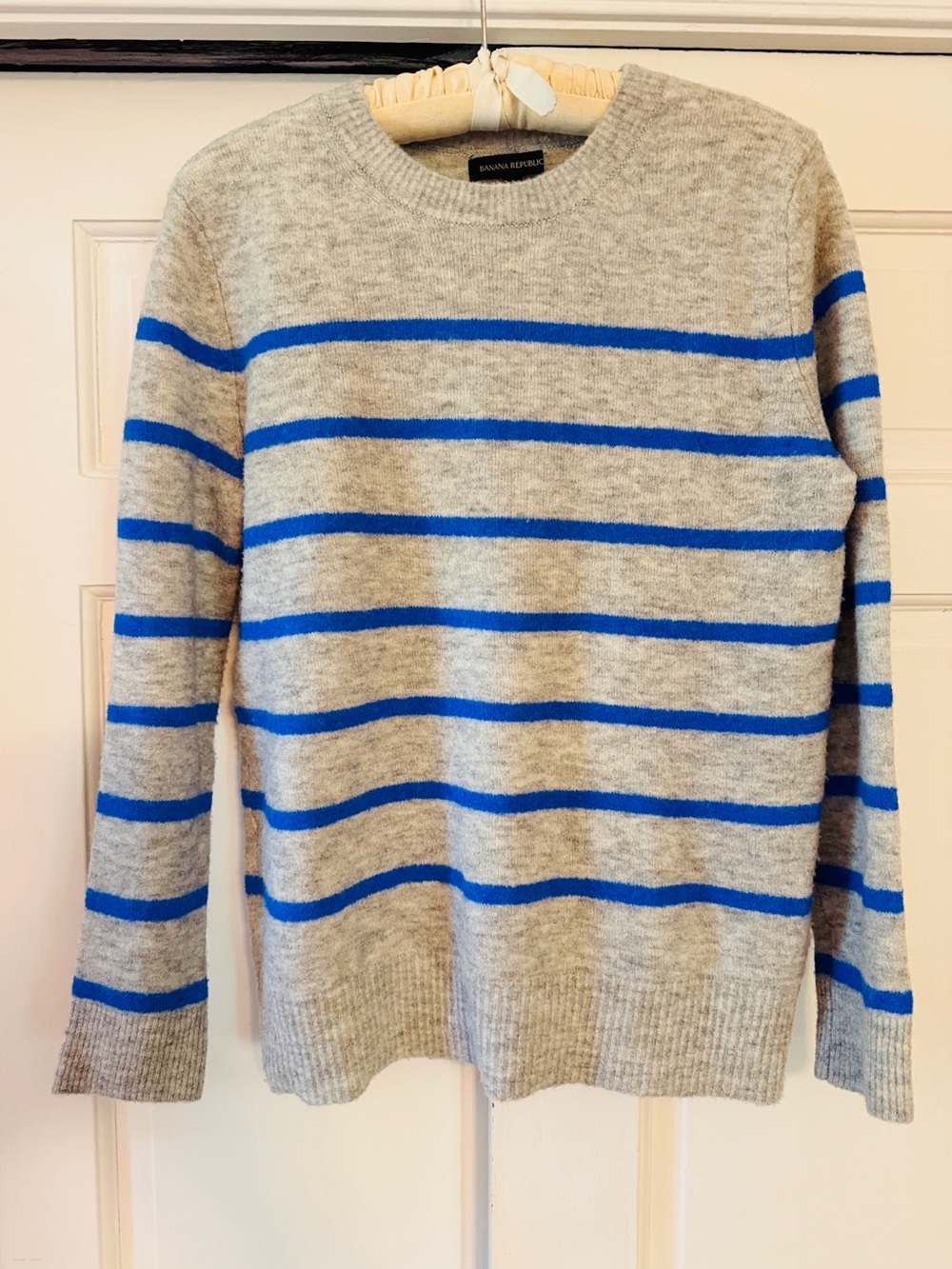 Banana Republic Gray & Blue Stripe Crewneck wool Sweater